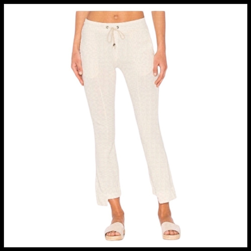 RAGDOLL LA Trousers Cut-Out in Creme